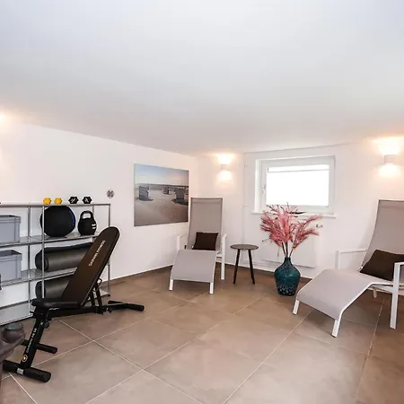 Smuk Feriehus *